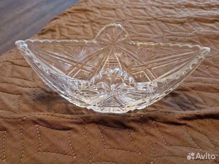 Ваза хрустальная СССР лодочкой