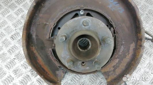 Ступица задняя левая land rover range rover 3 (HBN