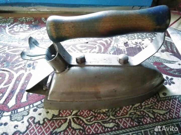 Старый утюг