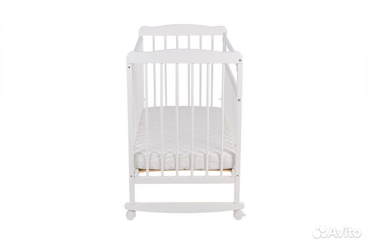 Детская кровать классическая новая