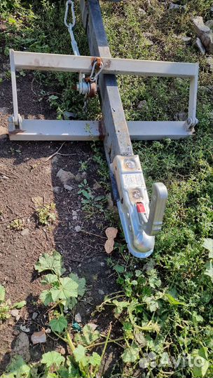 Лодочный прицеп