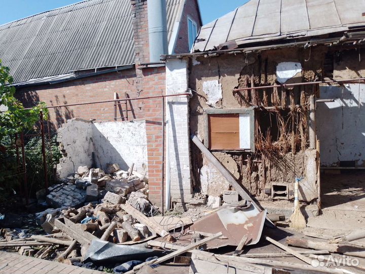 Бригада строителей