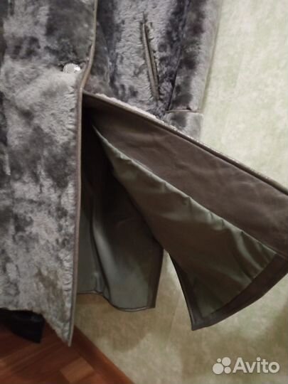 Шуба малиновая с воротником норка