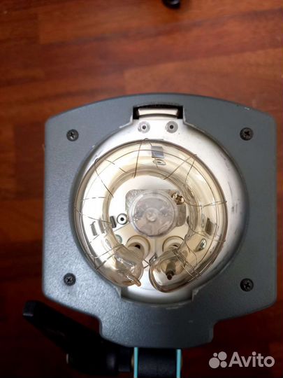 Студийная вспышка Broncolor Minipuls с80 и с40