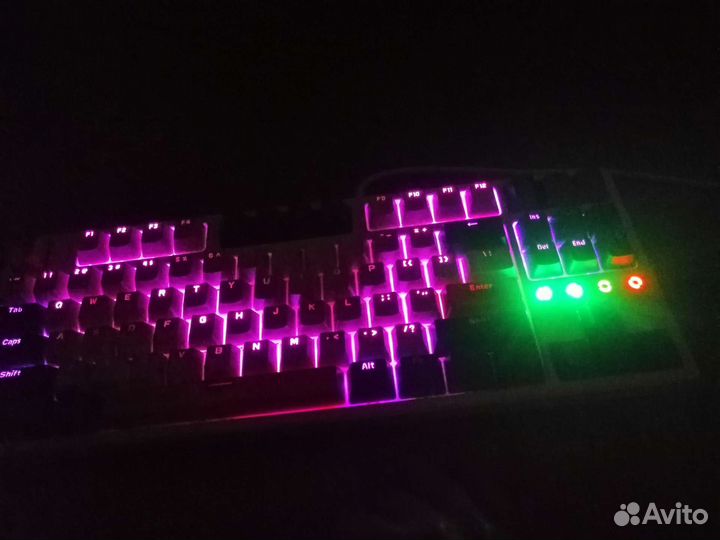 Игровая механическая клавиатура