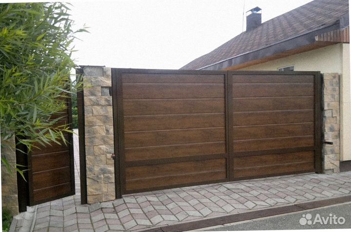 Распашные алюминиевые ворота с заполнен (Prestige)