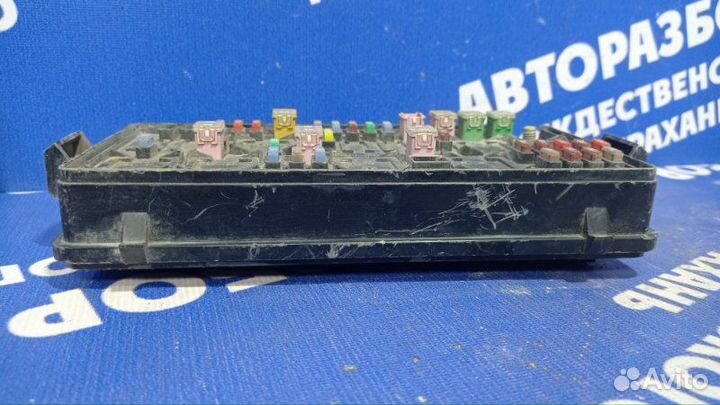 Блок предохранителей под капот Chery Fora седан