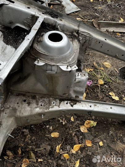 Четверть передняя левая Chevrolet Lacetti седан