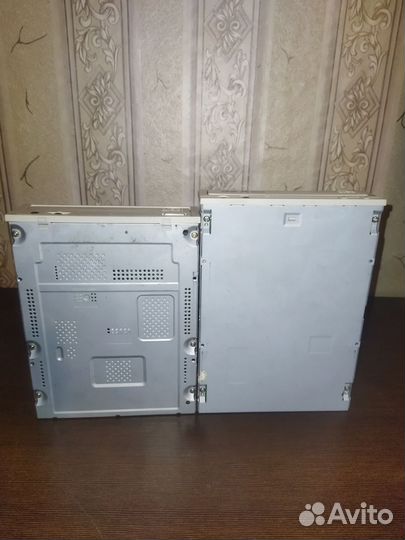 2 дисковода CD-R/RW