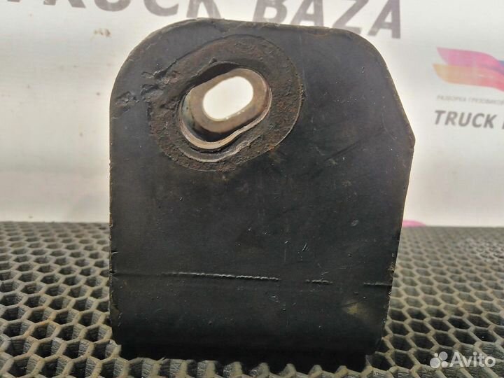 Кронштейн опоры АКПП Iveco Eurotrakker