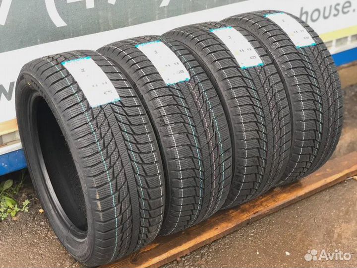 Triangle PL01 225/45 R17