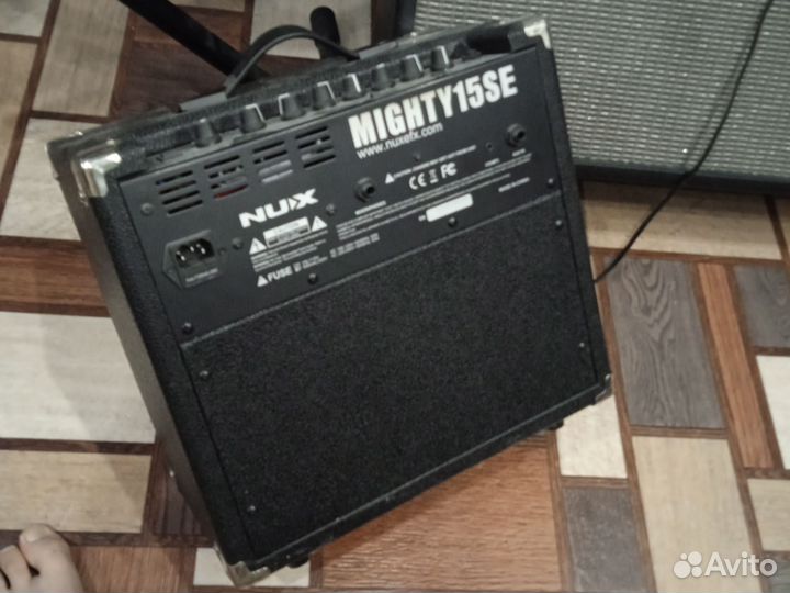 Гитарный комбоусилитель NUX mighty15se