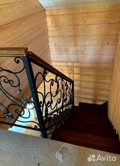 Металлические каркасы для лестниц