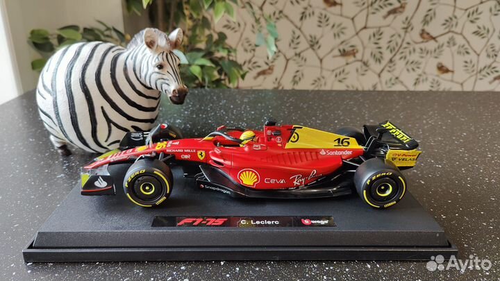 Модель 1:18 Ferrari F1-75 Leclerc 2022 Monza GP