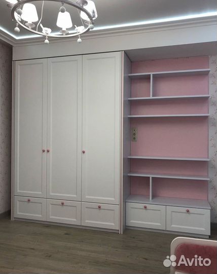 Встраиваемый шкаф