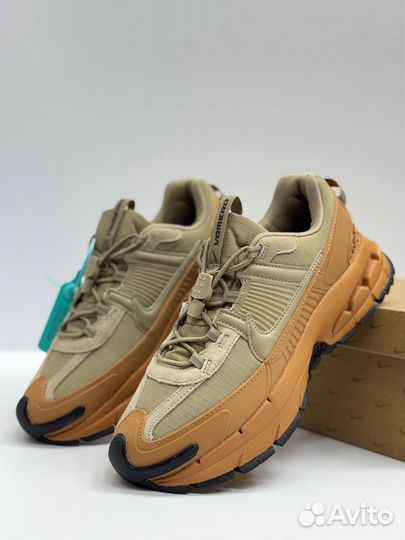Кроссовки nike wmns zoom vomero Roam Flax (41)