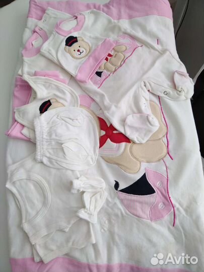 Комплект на выписку новый