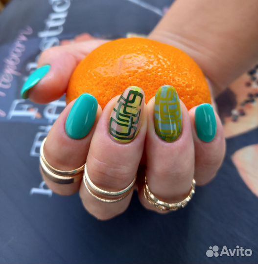 Маникюр на дому