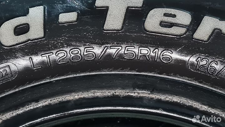 Bfgoodrich Mud-Terrain T/A KM2 285/75 R16