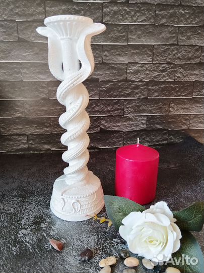 Подсвечник