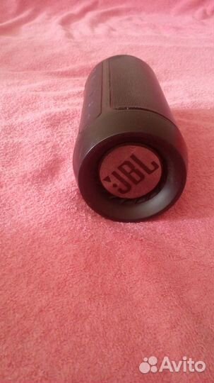 Портативная колонка JBL