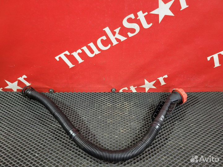 Маслозаливная горловина Volvo FH