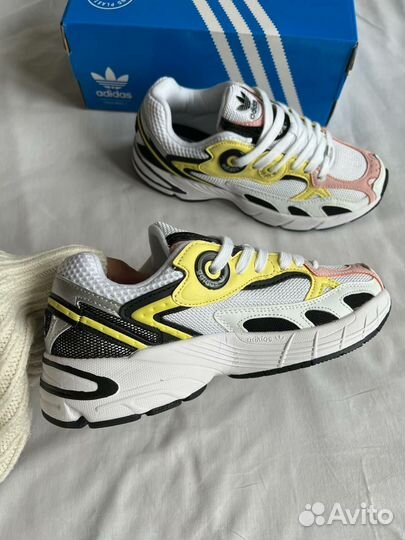 Кроссовки adidas 36-41