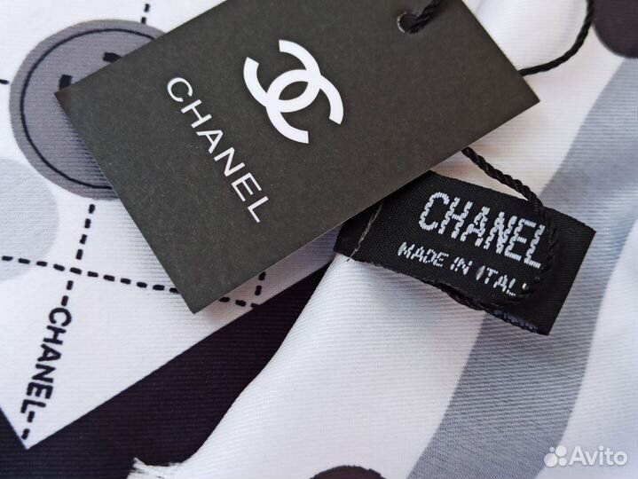 Белый Двусторонний платок Chanel Шелк 4цв