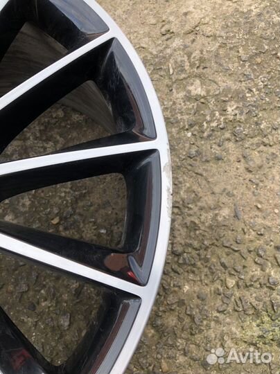 Колесный диск AMG 21