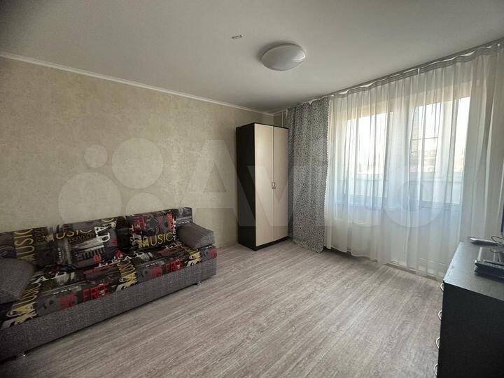 1-к. квартира, 35 м², 14/16 эт.