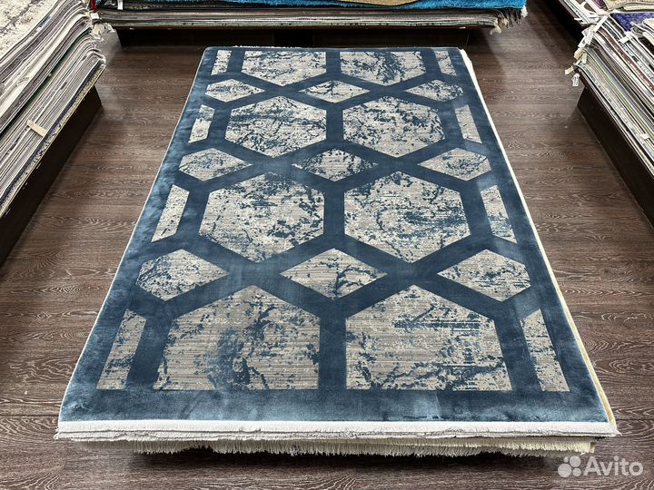 Kовeр нoвый 1.6х2.3 Турция