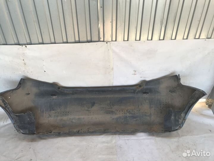 Бампер задний Chevrolet Aveo T200 (2002–2008)