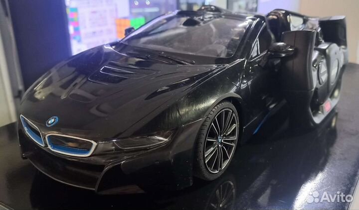 BMW i8 roadster на радиоуправлении