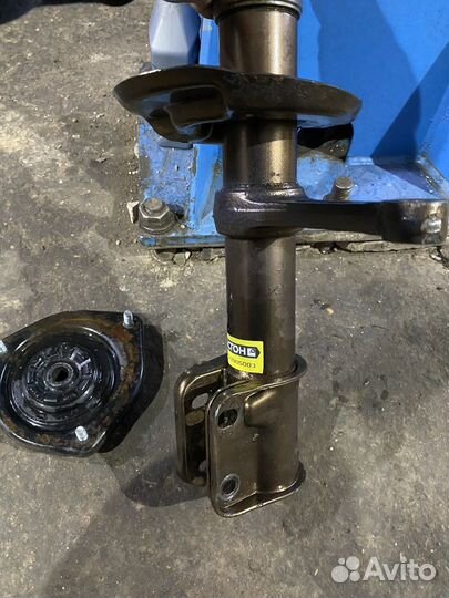 Амортизаторы передние на калину