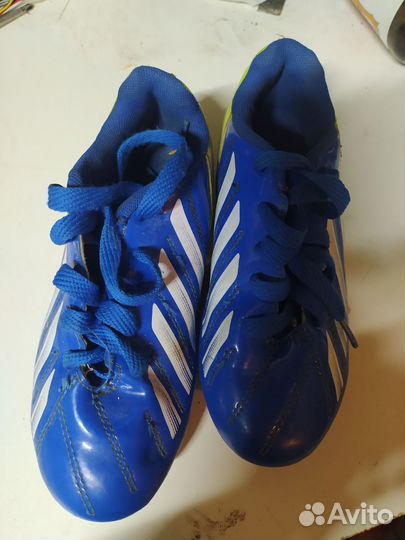 Детские футбольные бутсы 33 размер