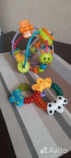 Развивающие игрушки для малышей
