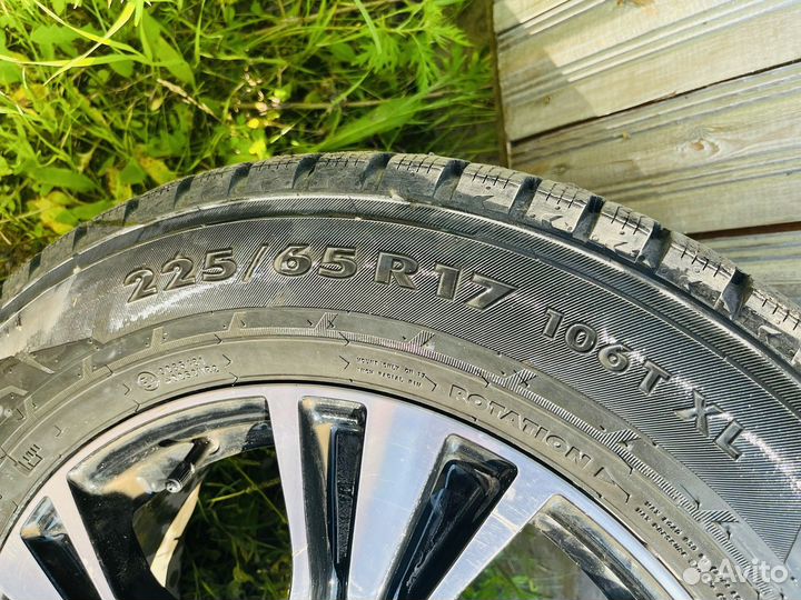 Nokian Tyres Hakkapeliitta 7 SUV 225/65 R17