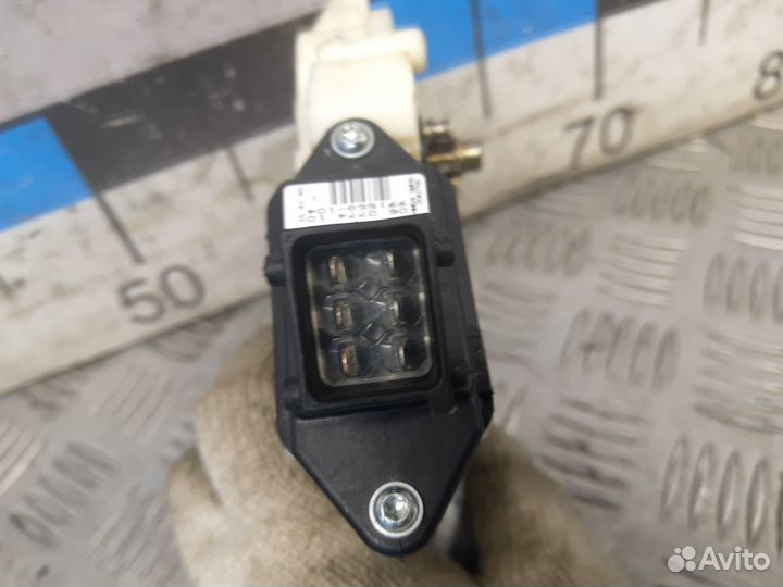 Б/У Стеклоподъемник электр. задний левый#002