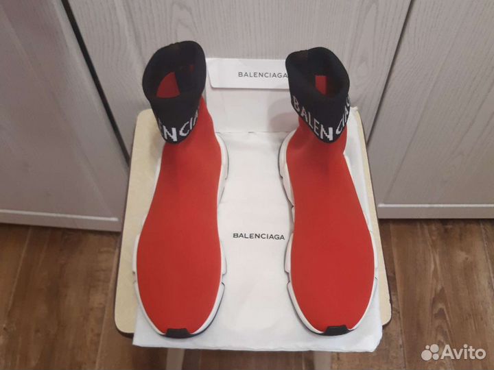 Оригинал Италия,Кроссовки Balenciaga люкс р 40