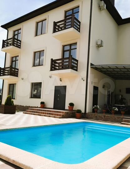 Гостиница, 340 м²
