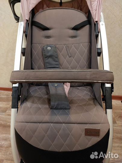 Прогулочная коляска Gloria karrello