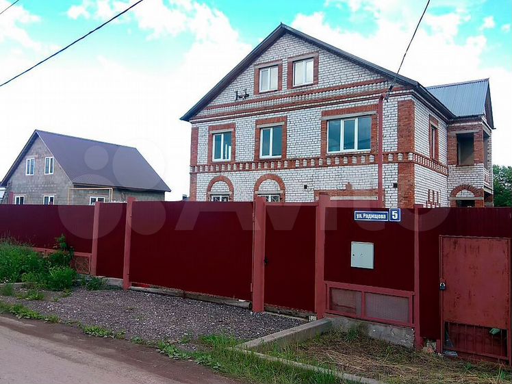 Дом татарстана в бугульме. Дома в бугульме фото. Поселок карабаш татарстан численность. Авито карабаш бугульминский дома. Карабаш тельмана 4.