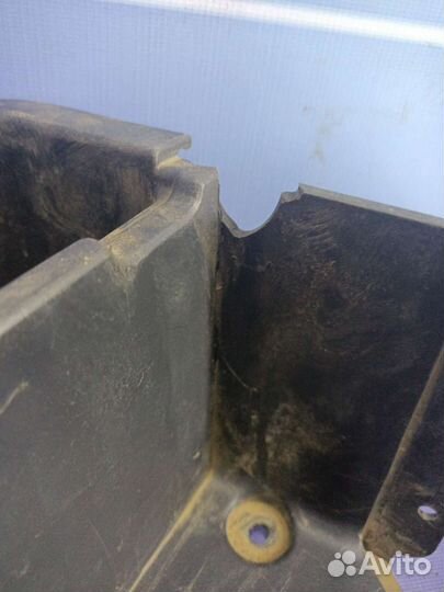 Пол багажника kia Sportage 2