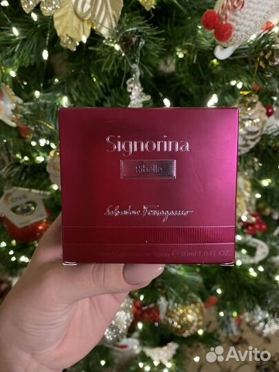 Парфюмерная вода женская