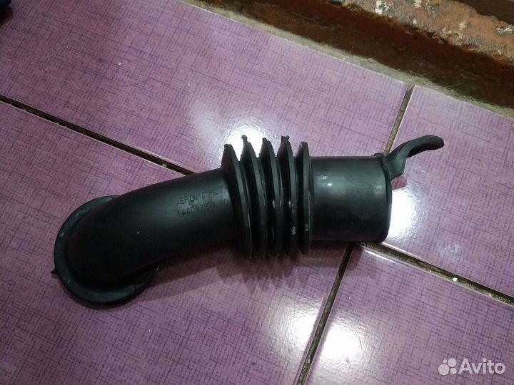 Патрубок залива стиральной машины ariston