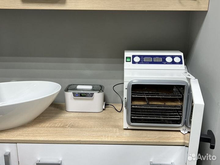 Маникюр с покрытием гель-лаком