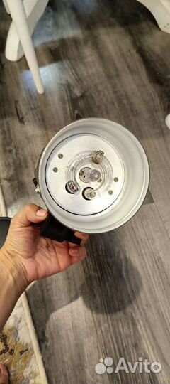 Студийная вспышка