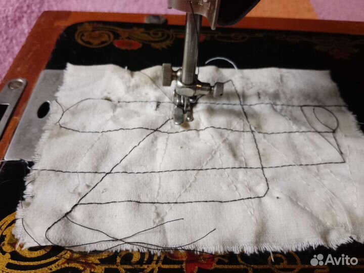 Машинка швейная подольская