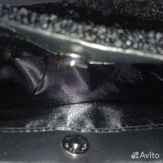 Клатч с пайетками