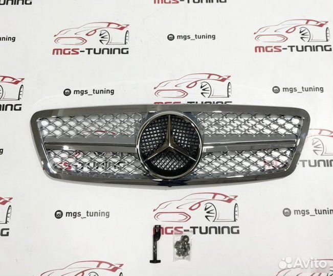 Решетка Mercedes С63 W203 полностью хром